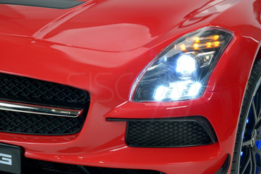 Pojazd elektryczny, na akumulator MERCEDES SLS na licencji - CZERWONY